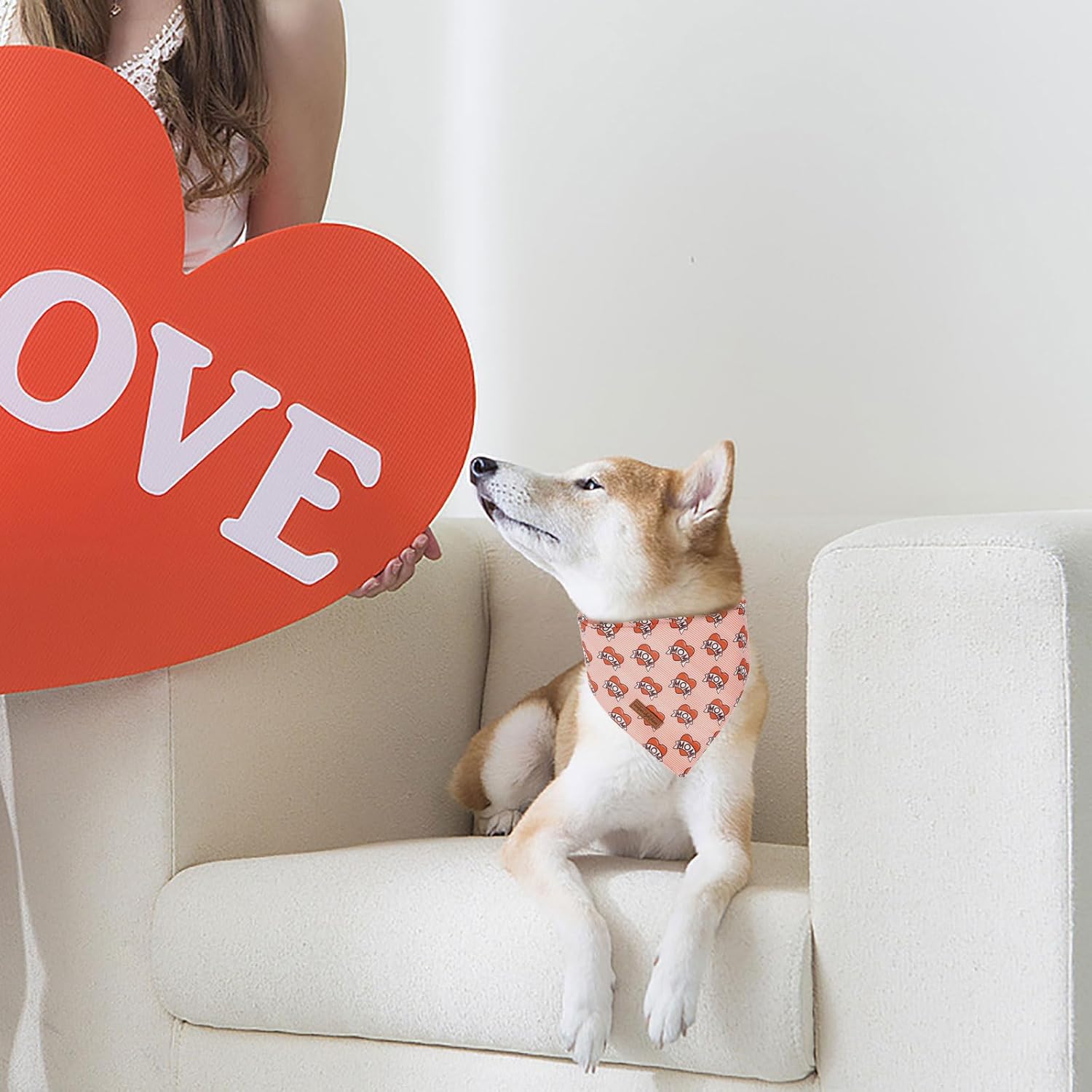 Unique Style Paws Dog Valentine's Day Bandanas 2Pcs Washable Cotton Triangle Love Heart Dog Scarfs for Small Medium Large Dogs and Cats